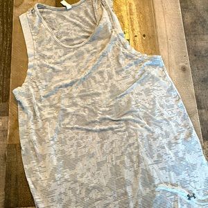 L Under Armor Tank